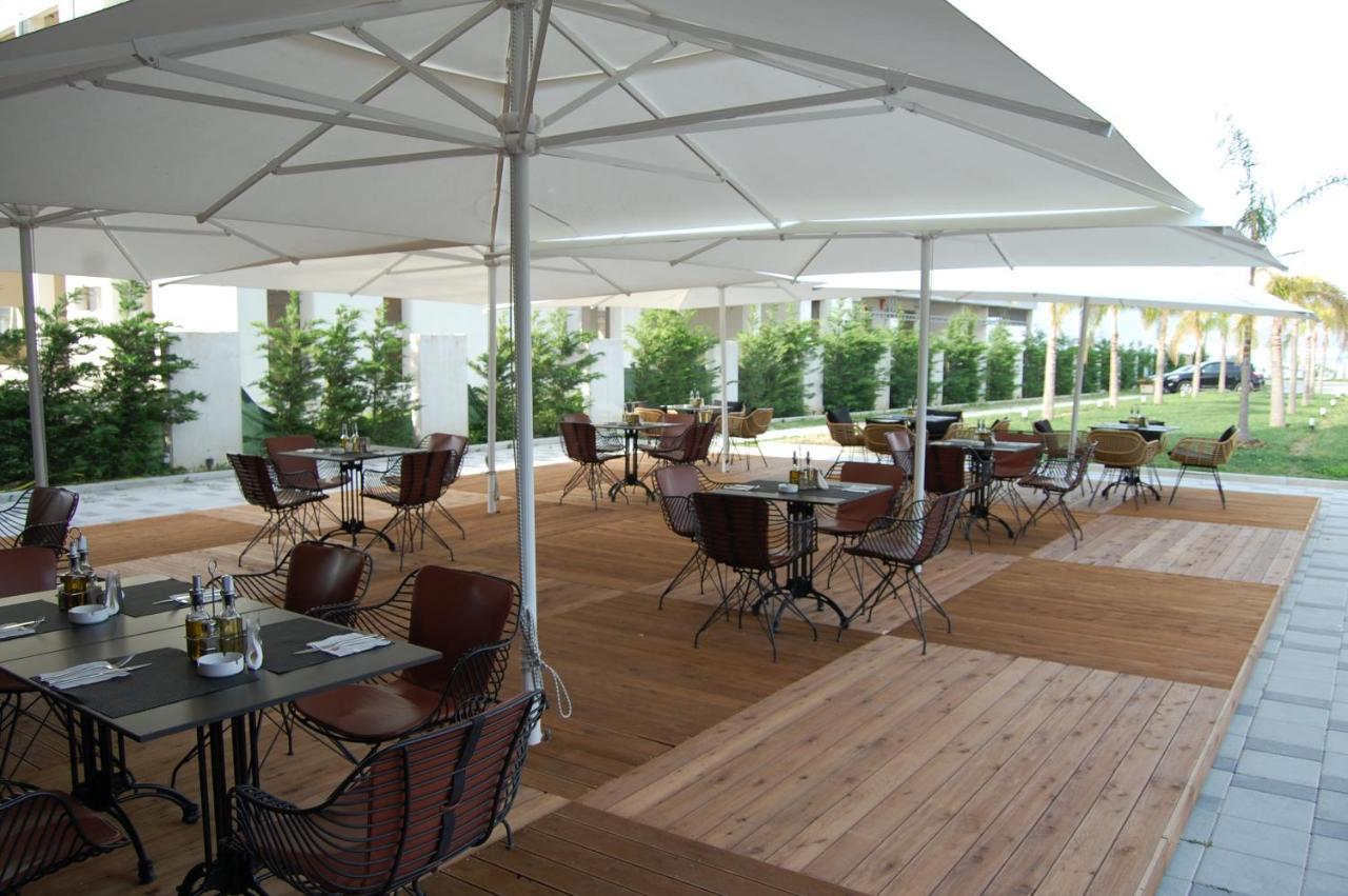A&G Hotel Radhimë Εξωτερικό φωτογραφία