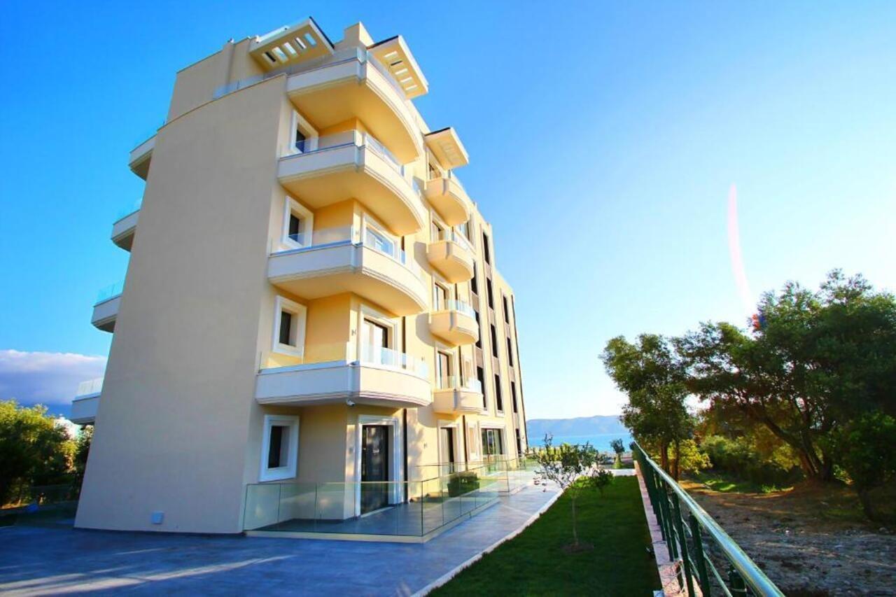 A&G Hotel Radhimë Εξωτερικό φωτογραφία