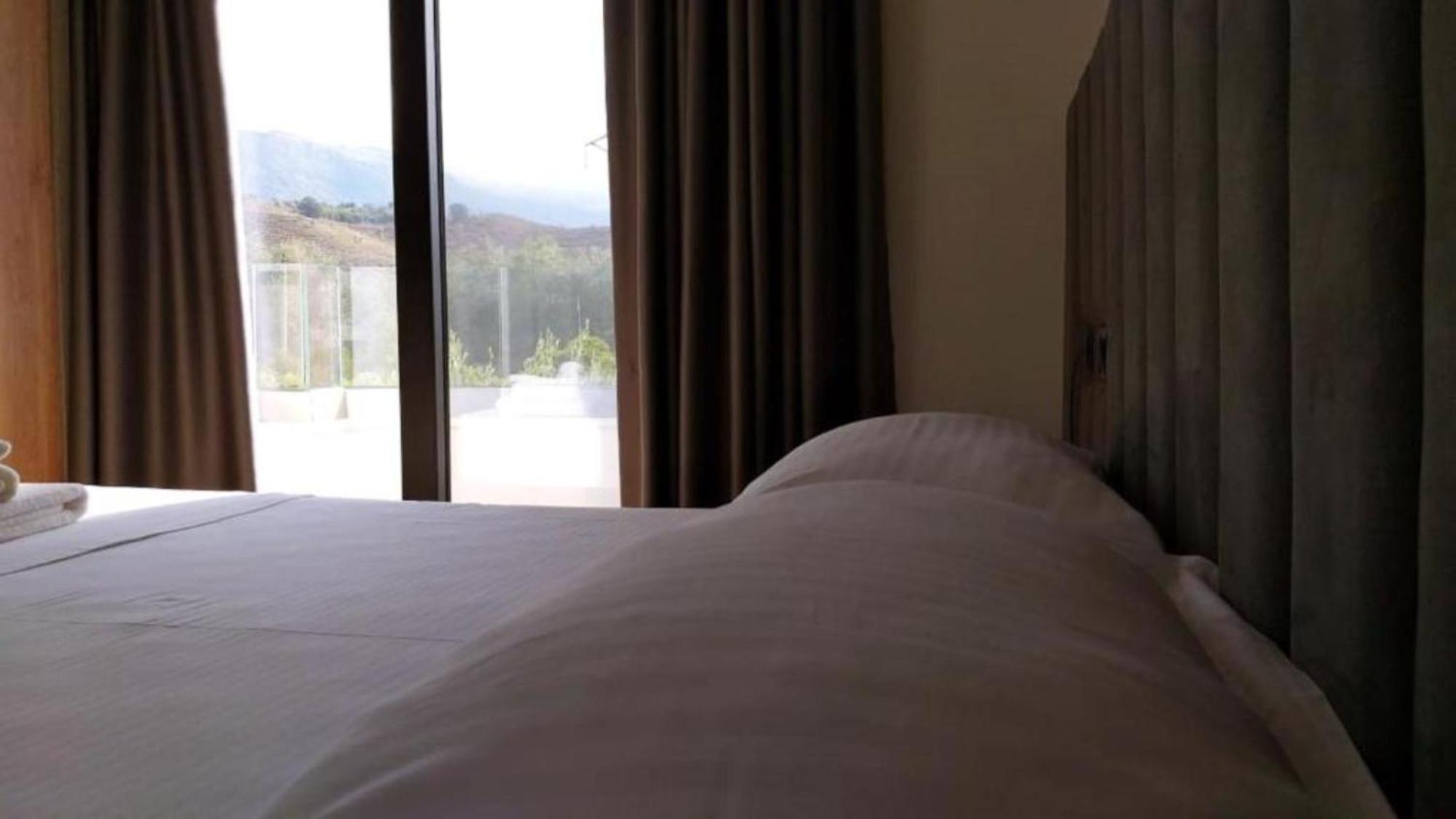 A&G Hotel Radhimë Εξωτερικό φωτογραφία