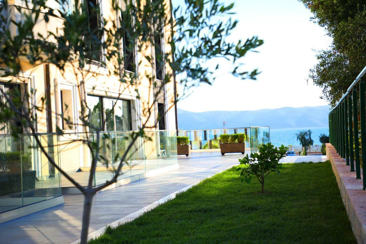 A&G Hotel Radhimë Εξωτερικό φωτογραφία