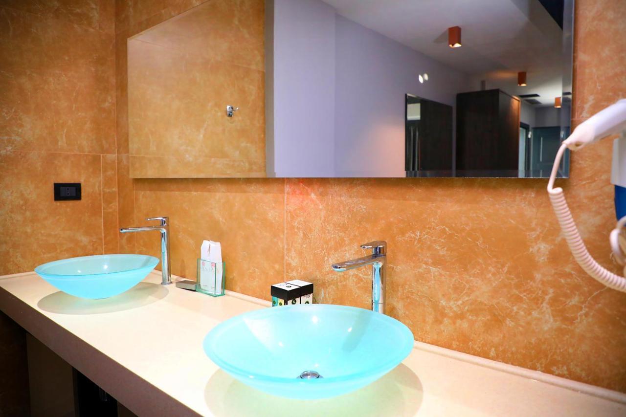 A&G Hotel Radhimë Εξωτερικό φωτογραφία